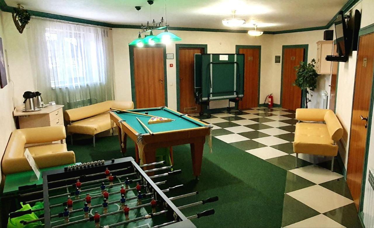 Hermes Resort Hotel With Medical Treatment Truskavets Dış mekan fotoğraf