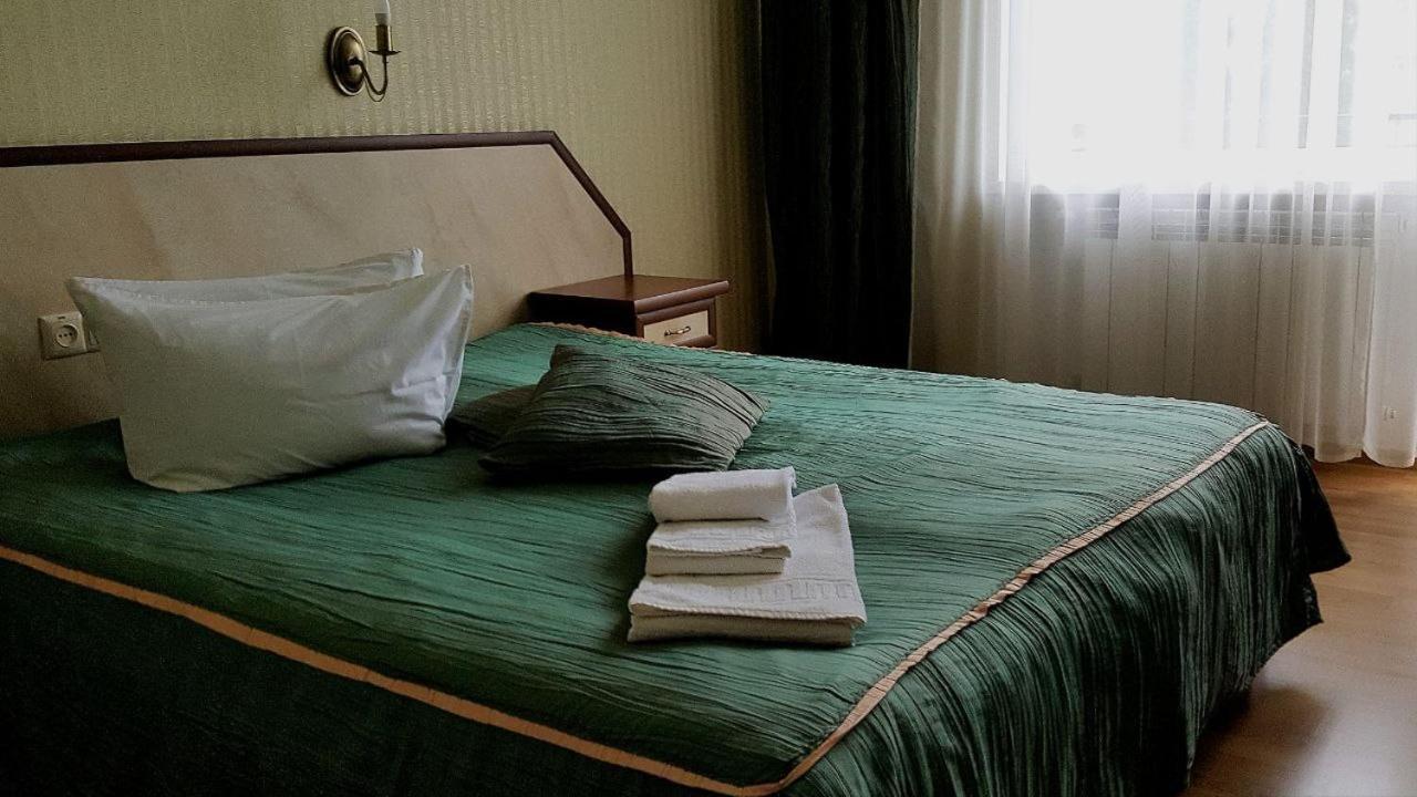 Hermes Resort Hotel With Medical Treatment Truskavets Dış mekan fotoğraf