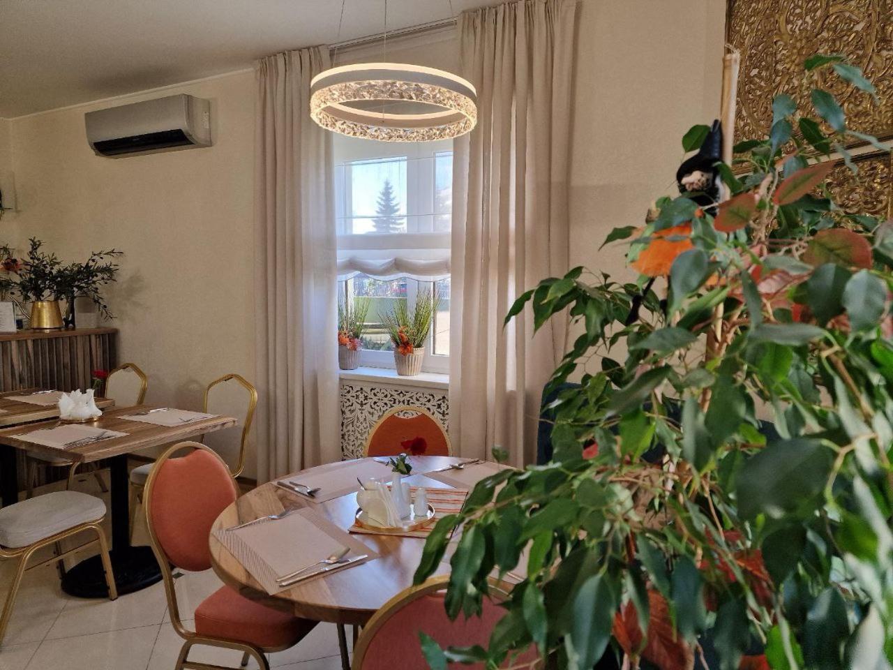 Hermes Resort Hotel With Medical Treatment Truskavets Dış mekan fotoğraf