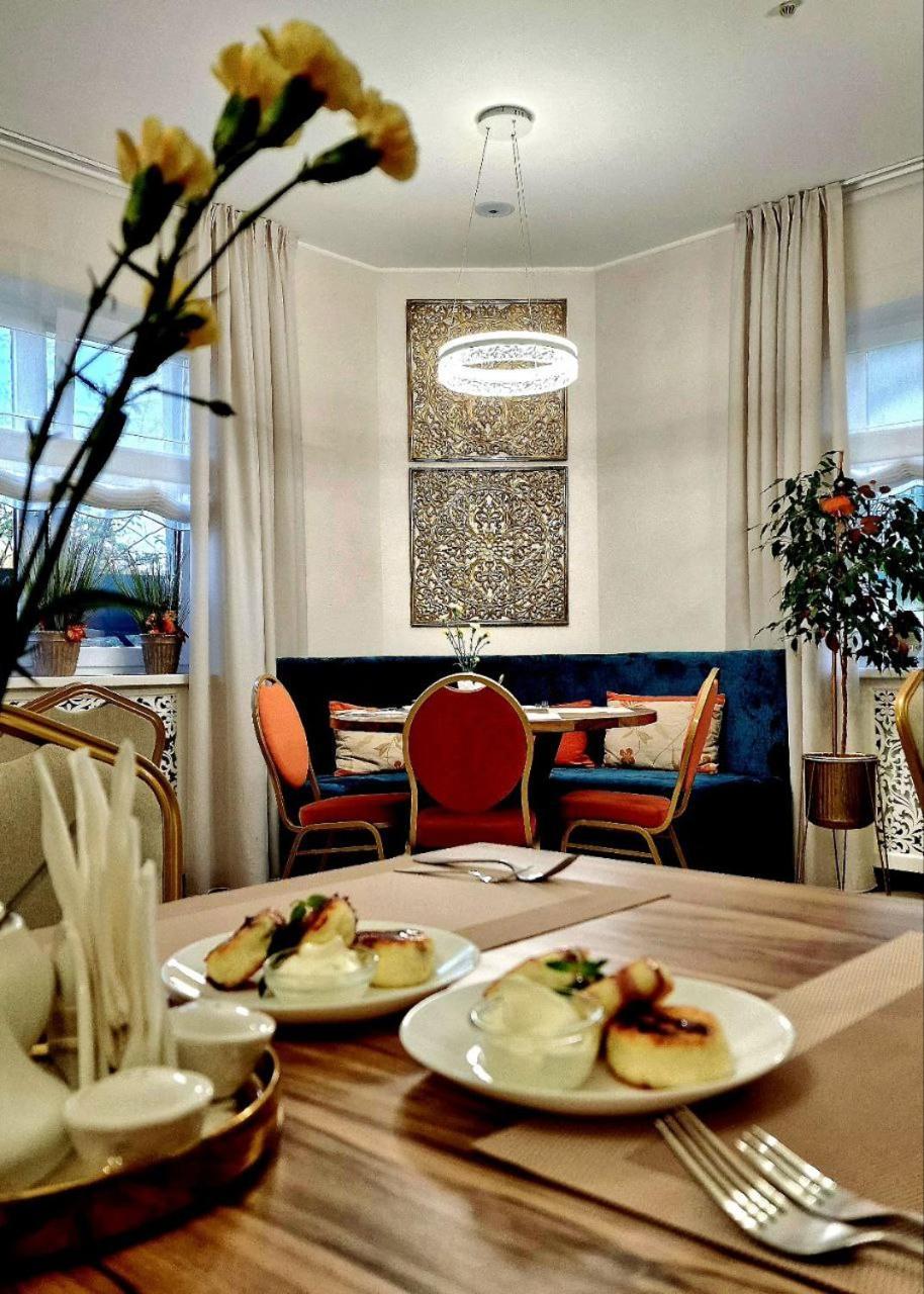 Hermes Resort Hotel With Medical Treatment Truskavets Dış mekan fotoğraf